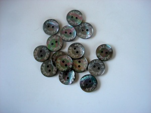 Jaeger Medium Grey Pearl Buttons #J1004