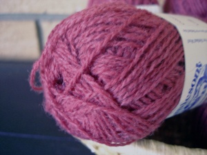 Jamieson Shetland Spindrift #6031 Rouge