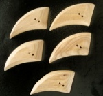 Kauni Dark Short Scimitar Buttons