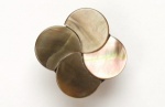 Rowan 4 Disc Pearl Buttons