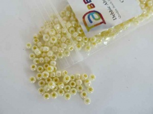 Debbie Abrahams Iris Round Pearl Beads Size 6/0