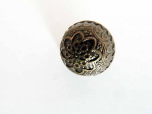 Rowan Antique Domed Toledo Buttons