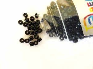 Debbie Abrahams Iris Round Black Beads Size 6/0