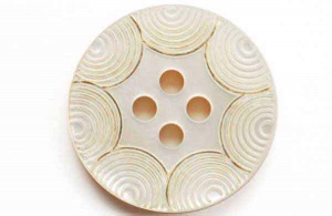 Rowan Scallop -  Edged Shell Buttons