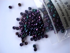 Debbie Abrahams Iris Round Rainbow Beads Size 6/0