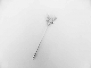 Stag's Head ''Silver'' Shawl Stick Pin