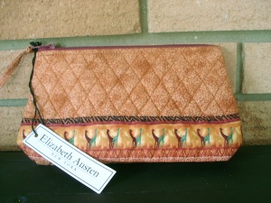 Medium Accessory Case in Serengeti