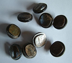 Rowan Large Square Horn Buttons #340