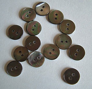 Rowan Small Grey Pearl Buttons #315