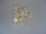 Jaeger Medium Natural Pearl Buttons #J1001